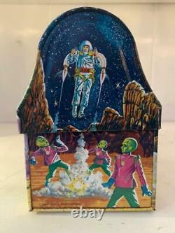 1967 Lost in Space Lunchbox withoriginal thermos NM Condition Must @@ See