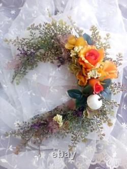 A Must-See For Those Looking Large Wreath. The Popular Horseshoe-Shaped Wreath Is