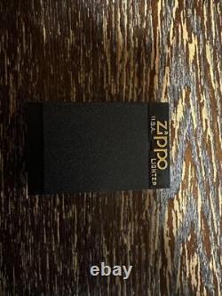 A must see for collectors LUCKY STRIKE 98 99 Zippo