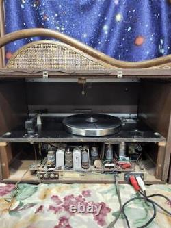 A must see for collectors Tabletop Tube Radio Stereo National SF 540