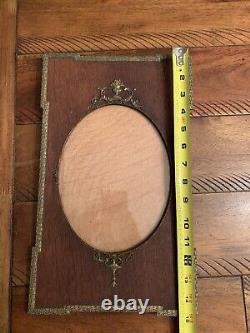 BEAUTIFUL Antique Picture Frame- Wooden Oval Cutout Ornate Border MUST See, Read