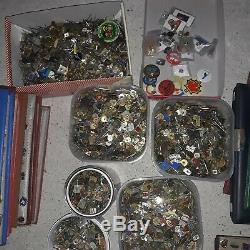 BIG LOT OF OLD VINTAGE PINS AND BADGES, OVER 100 KG MUST SEE over 40000 pins