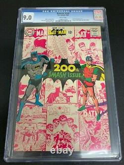Batman #200 Cgc 9.0 (dc, 1968) Neal Adams Cover! White Pages! Must-see
