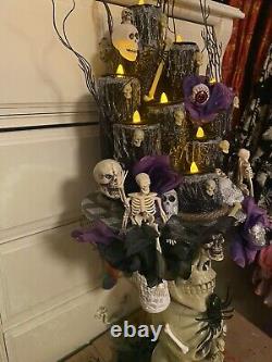 Halloween skeletons candle Decor Handmade New, Must See
