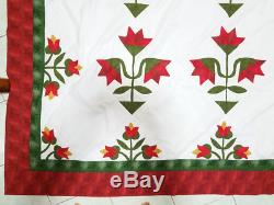 Hand Applique Carolina Lily QUILT TOP Queen, Traditional Must See Design