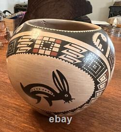 Incredible vintage Rabbit polychrome pottery vase must see! 5 Tall