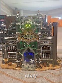 Lemax Spooky Town Dr. Stretch N. Pull's Torture Factory LED ENHANCED -MUST SEE