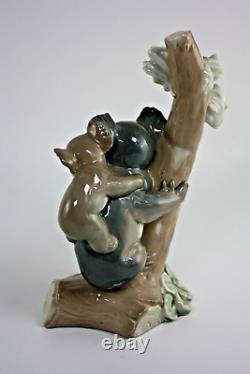 Lladro 5461 Koala Love Mother & Baby Cub Porcelain Figurine Must see