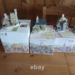 Lot of 21 David Winter Cottages ENESCO RETIRED With BOXES & COA MUST SEE