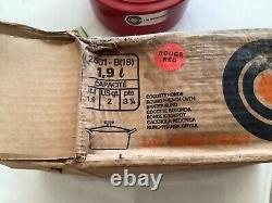 Nib Authentic Le Creuset 2quart 2501-b(18) Red Rouge Pot & LID Must See No Res