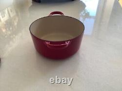 Nib Authentic Le Creuset 2quart 2501-b(18) Red Rouge Pot & LID Must See No Res