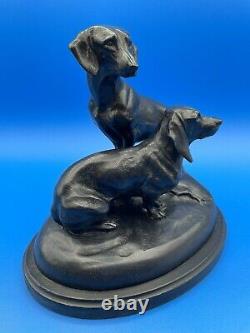 Outstanding Antique Wood Carving Of Two Dachshund Dogs, Must See