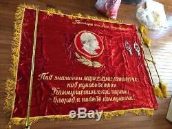 RARE Vintage'Lenin' Soviet Era Embroidered Velvet Propaganda Flag Must See