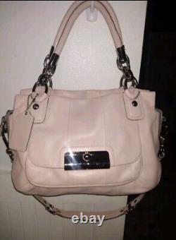 Rare! Coach Pale Pink Hobo Bag! Discontinued Bag! Soo Beautiful! Must See