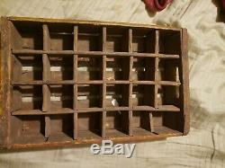 SUPER RARE 1930s 3 CENTA WOODEN CRATE NO TOWN MUST SEE