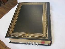 The Franklin Mint Family Heirloom Holy Bible, Beautiful Condition Must See