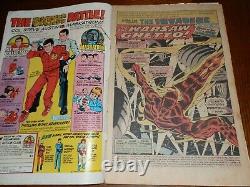 The Invaders #12 1977 Unique Artwork! Must See! Marvel FREE SHIPPING