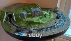 Unusual Circular N Gauge Model Railway Layout N Scale High Detail, Must See