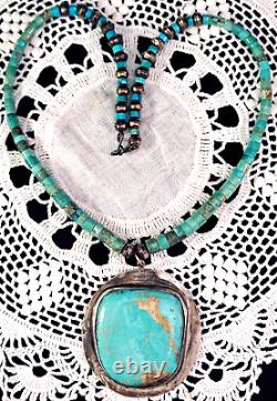 Vintage HUGE Navajo Turquoise Necklace Medallion Pendant Silver Setting MUST SEE