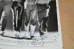 Vintage Jodie Foster Signed 8x10 Photo! Must See