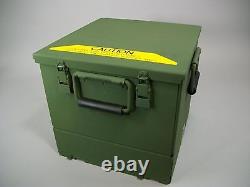 Vintage Military Battery Box Must see! Army Green Genuine Authentic